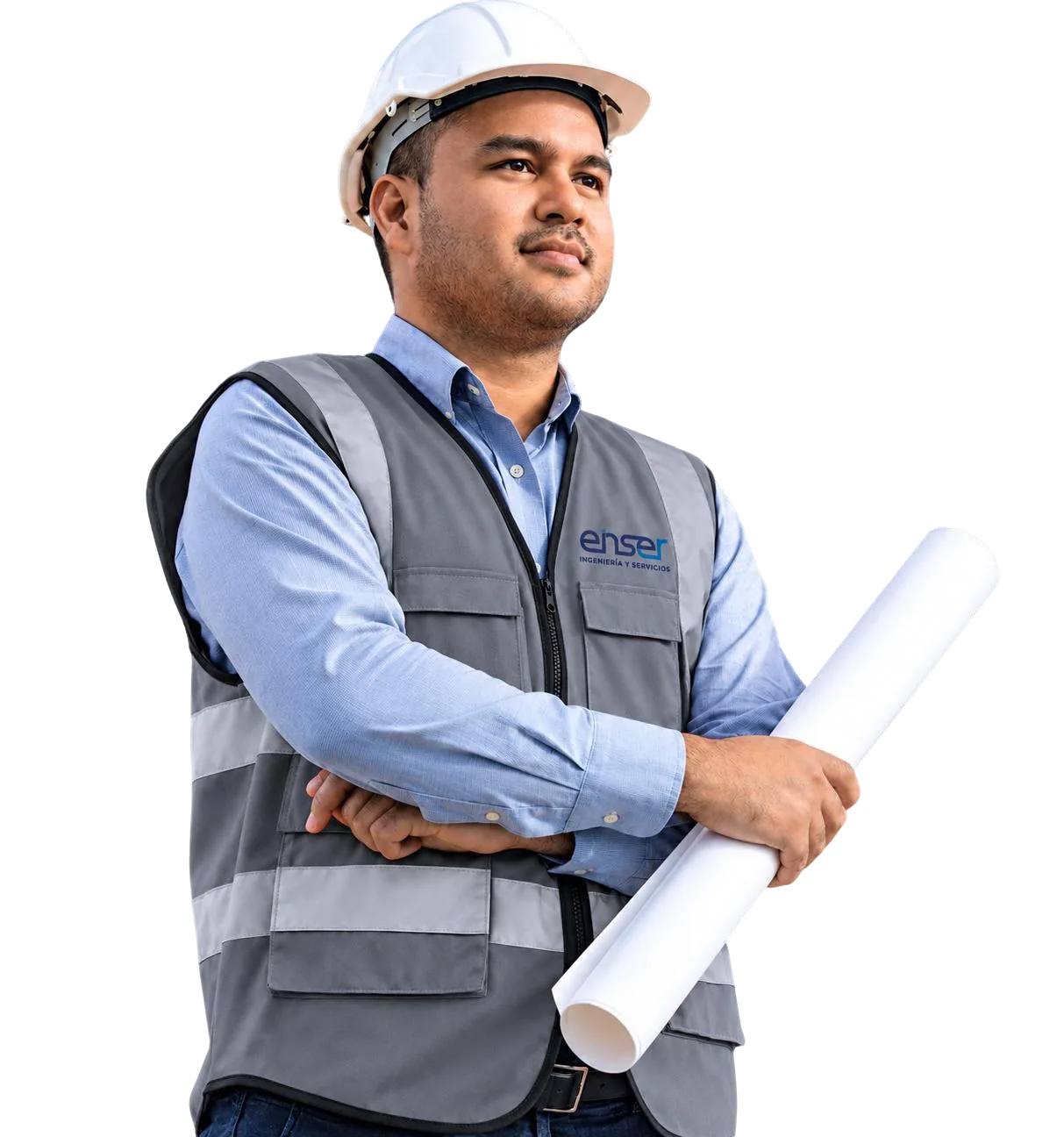 Ingeniero con casco y planos enrollados bajo el brazo